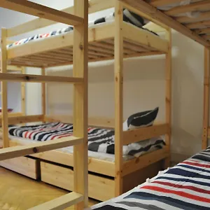 https://warsaw-center-hostel.warsawhotelspoland.com