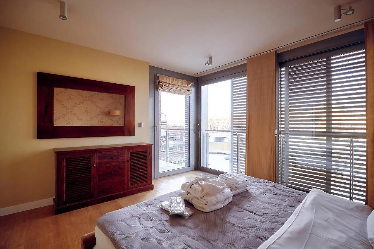 Exclusive Aparthotel Marina Wroclaw 3*,