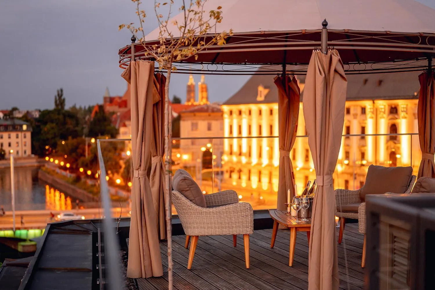 Exclusive Aparthotel Marina Wroclaw